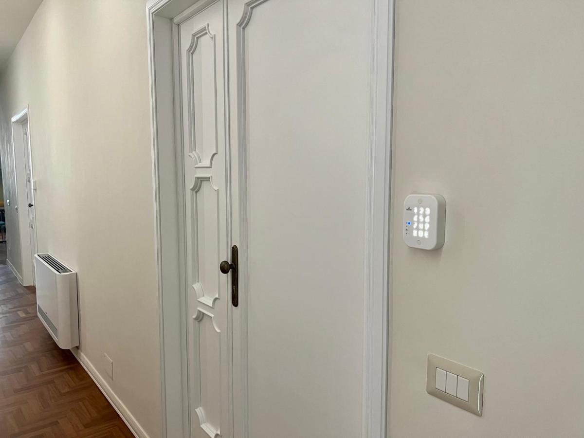 B&B Fuori Dal Porto Civitavecchia Esterno foto