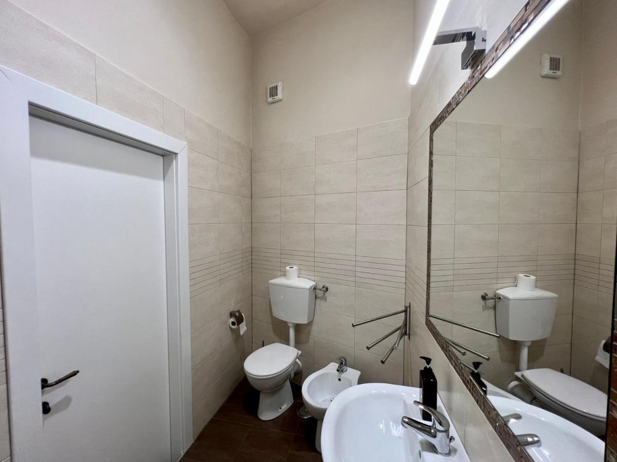 B&B Fuori Dal Porto Civitavecchia Esterno foto