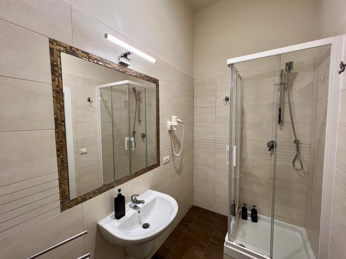 B&B Fuori Dal Porto Civitavecchia Esterno foto